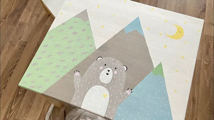 DIY детского столика ikea. Как покрасить необработанную деревянную мебель и нарисовать горы и мишку.