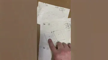 Стол в детскую